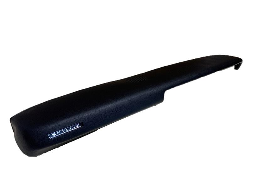 売りきり!!ダッシュボード押え：スカイライン（ハコスカ）４４，４５前期用