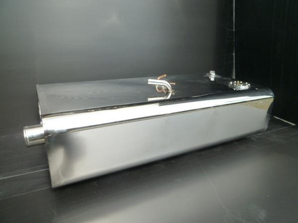 ハコスカＧＴ加工用１００Ｌガソリンタンクキット（台座付き）